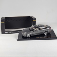 IXO Jaguar XJ Saloon 2011  1/43 Silver MOC149