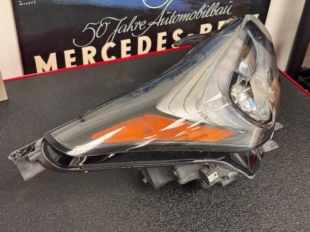 2019-20 Buick Envision LED Passenger Right Side Headlamp w/ Ballast 84486951 - Image 3 of 4