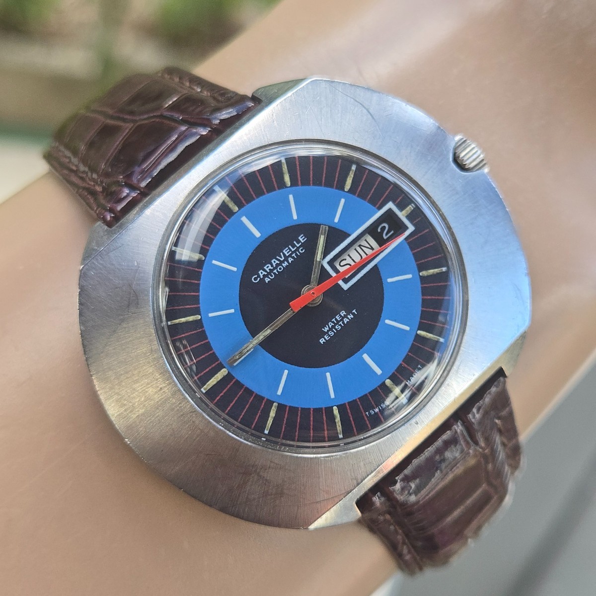 Vintage Bulova Caravelle UFO Men display picture 3