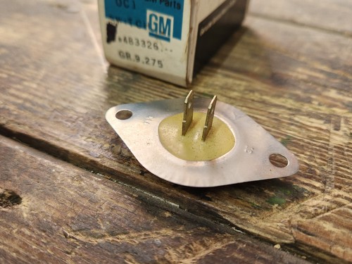 NOS 1968 – 1976 Camaro Nova Firebird F85 A/C Ambient Air Sensor Switch 483326 - Picture 6 of 10