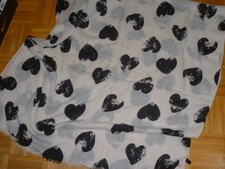 Schal  m.  "Herz" - Muster u. Fransen , ca.  204 x 105 cm.