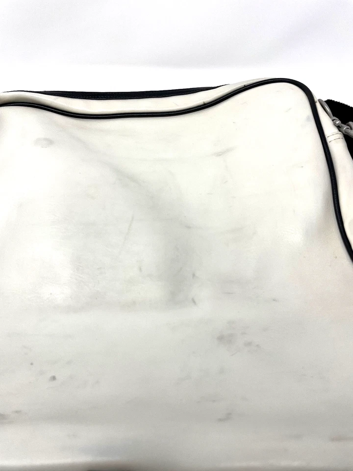 RARO Bolso Mensajero Diesel Blanco Con Logo Rojo Bolso de Hombro Vintage Estilo Y2K Foto 4 de 4