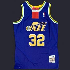 Karl Malone Cards and Memorabilia Guide 21