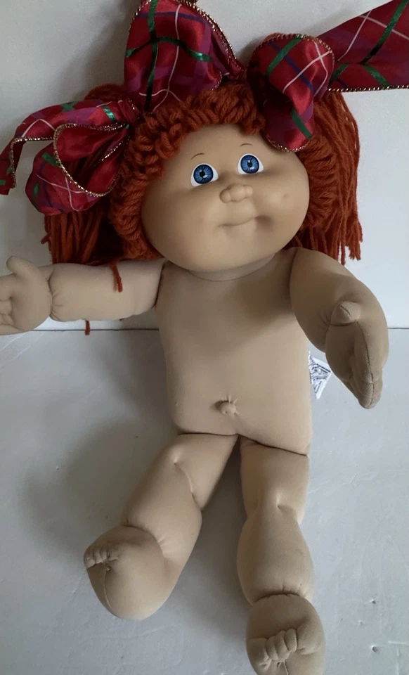 Muñeca Cabbage Patch original, firmada Xavier 85, Coleco, pelo rojo, ojos azules. Usado en excelente estado Foto 4 de 4