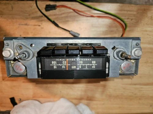 1970 MOPAR B-BODY AM FM RADIO PLYMOUTH SUPERBIRD ROADRUNNER GTX SUPERBEE CHARGER