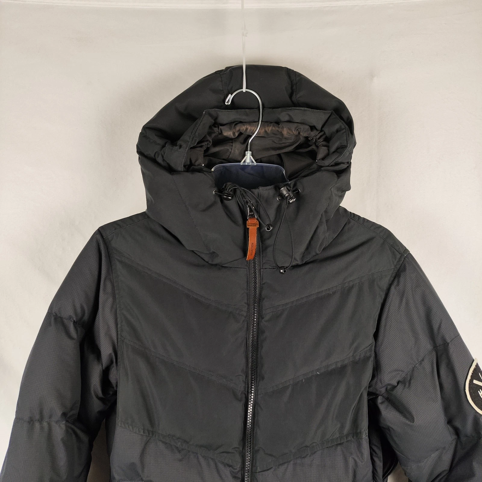 Holden Jacket Mens Large Black Hooded Puffer Full Zip Insulated Winter Coat - product detail image 2