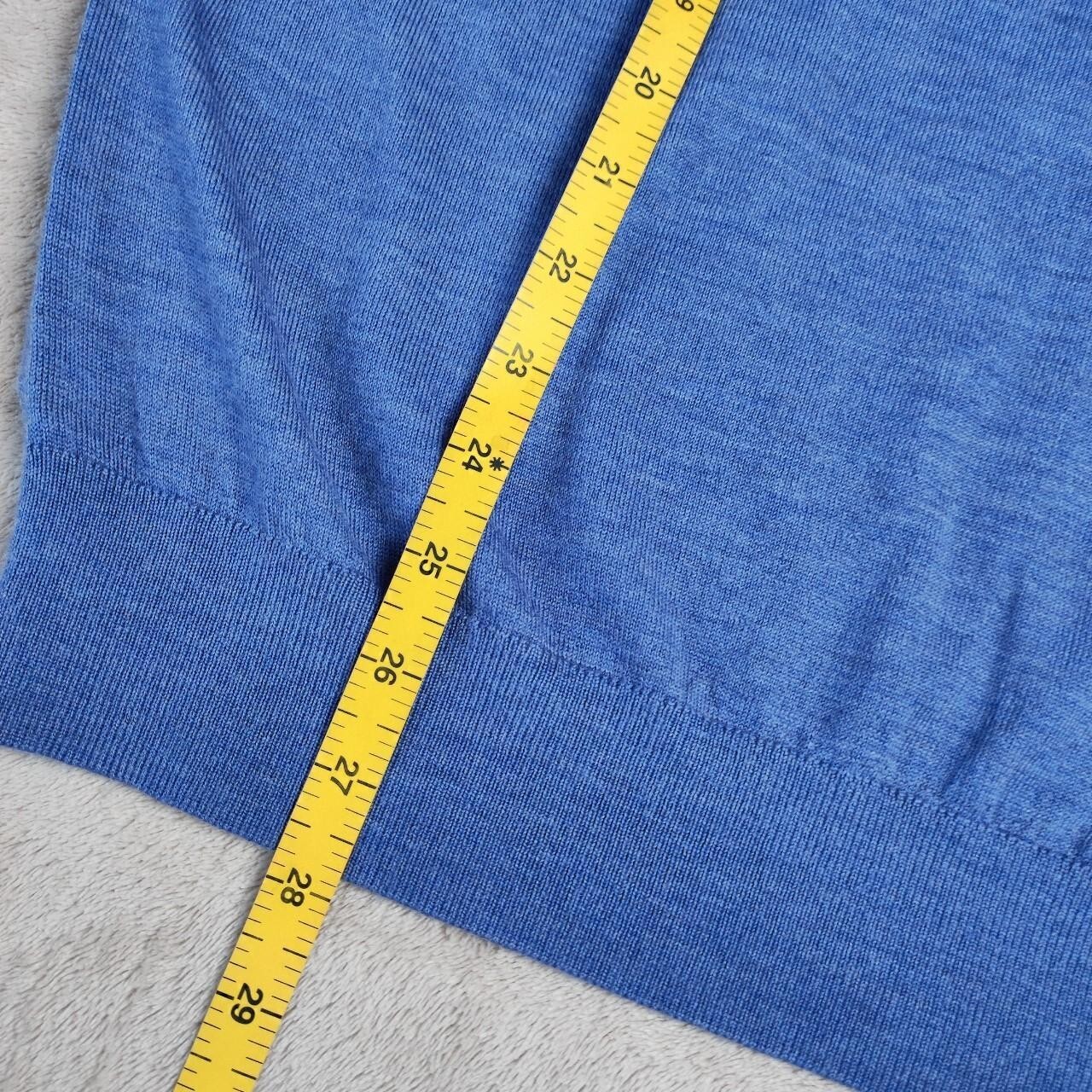 Giordano Blue Mens Sweater Jumper 100percent Wool Lightweight Size Large Modern Fit image 6