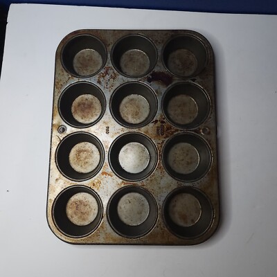 Vintage Ekcoloy Silver Beauty T-120 12 Cup Muffin or Cupcake Pan