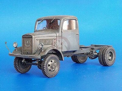 Plus Model 1/35 Mercedes L3000A 4x4 Chassis Conversion for L3000 (Italeri) 244