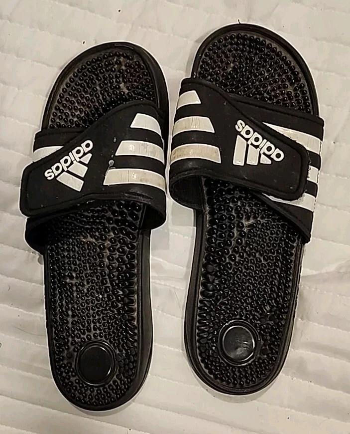 Adidas Adissage Scivoli Unisex Taglia 9 Nero Bianco