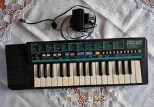YAMAHA PortaSound PSS-50; Elektronic Keyboard/ Clavier Elektronic