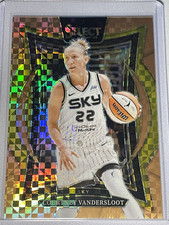 Panini 2025 Select WNBA Courtney Vandersloot Sky Concourse Prizm #36 /49