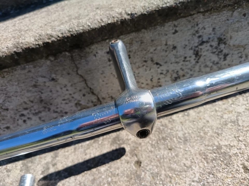 Guidon 3ttt , potence 3ttt Record 22.2mm - Photo 2/4