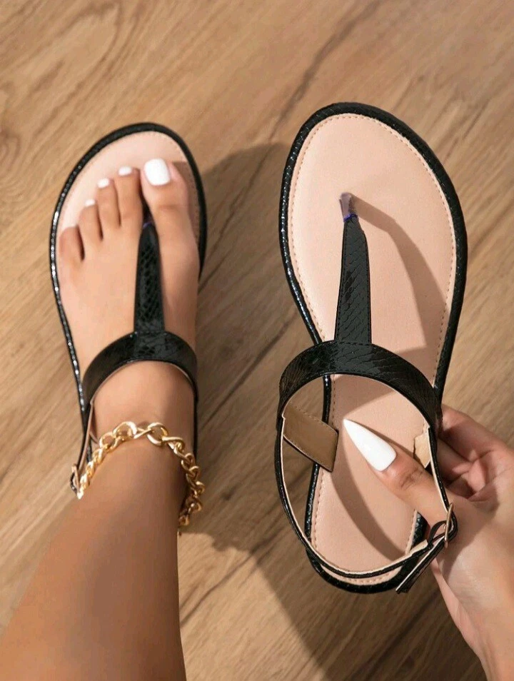Shein Ladies Snakeskin Embossed Black Toe Thong Flat Sandals Size 42 7