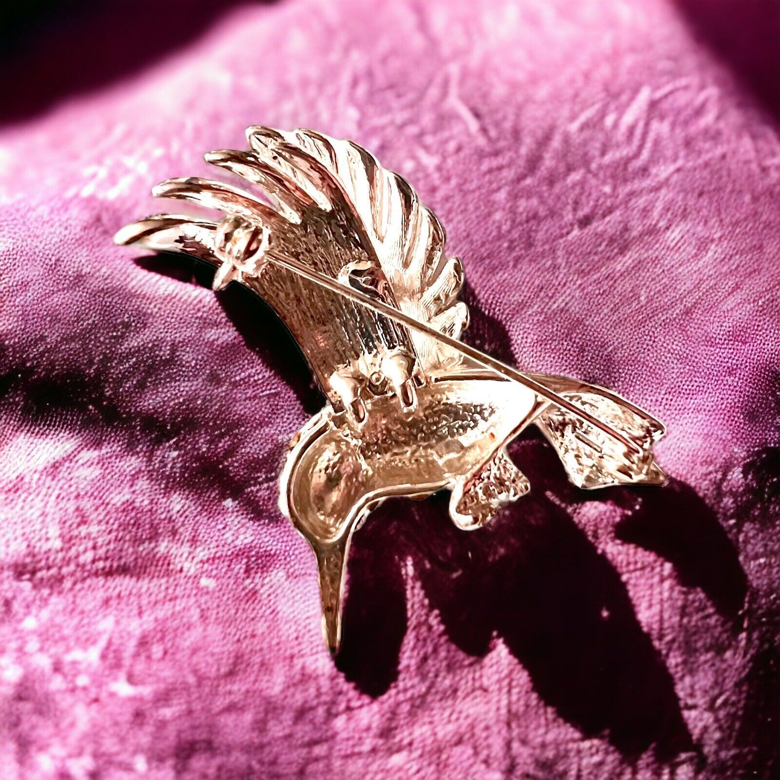 Vintage Crystal Hummingbird Pin - Elegant Bird In… - image 5