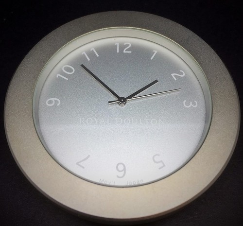 Royal Doulton Movimento Giapponese Orologio al Quarzo inserisci 56mm Diam |  eBay