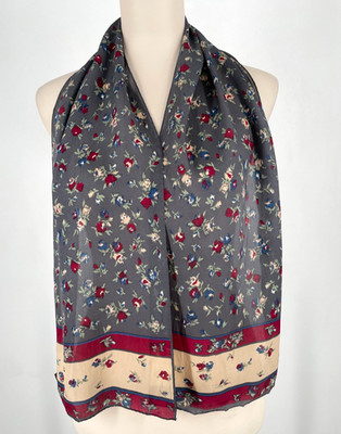 Echo flowers 100% silk rectangle Scarf gray logo made in Japan 52''x9'' beige red