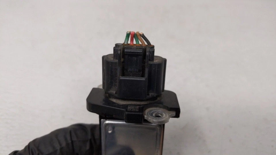 Medidor de flujo de aire másico Nissan Cube 2009-2014 Maf QYREJ Foto 2 de 4