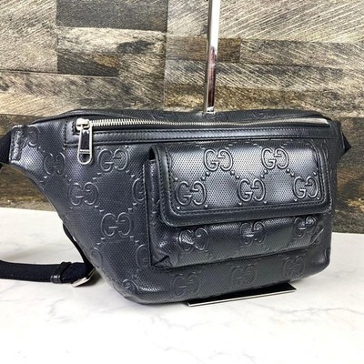 GUCCI GG geprägte Gürteltasche Leder Schwarz 645093