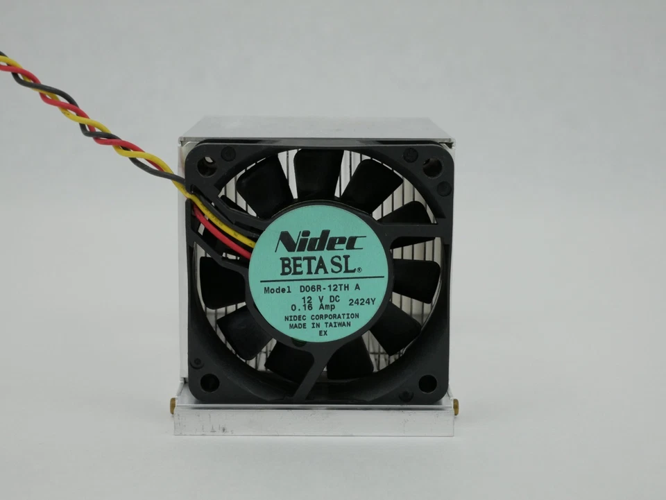 Supermicro Active Heatsink For SC828i & Nidec Beta SL Fan D06R-12TH FAN-042-CF - Image 3 of 4