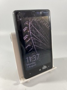 Nokia Lumia 720 schwarz Vodafone Netz 8GB 4,3" 6,7MP Windows Smartphone gesprungen