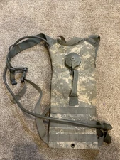 US Army Molle II Hydration System Water Bladder Carrier #2