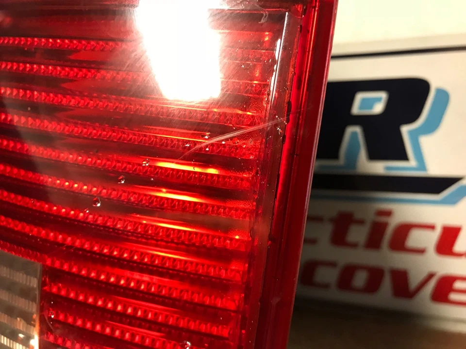 2003 VOLKSWAGEN PASSAT RIGHT/PASSENGER TAIL LIGHT #626 OEM - Image 3 of 4