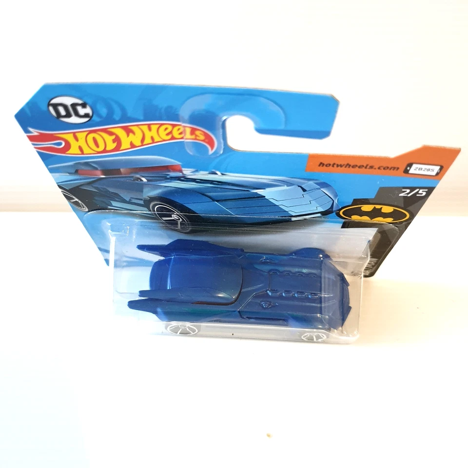 Hot Wheels DC Batman Batmobile Short Card Blue 2018 Mattel Collectable Car - Image 3 of 4
