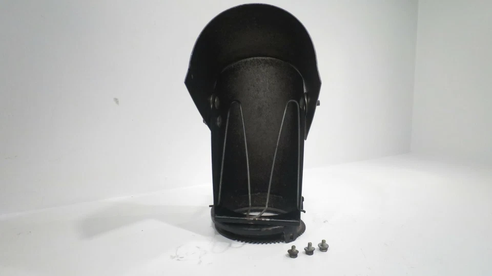 Lanzador de nieve Gilson OEM CONDUCTO DE DESCARGA GIRATORIO + Herrajes aptos para soplador de nieve ST422 Foto 2 de 4