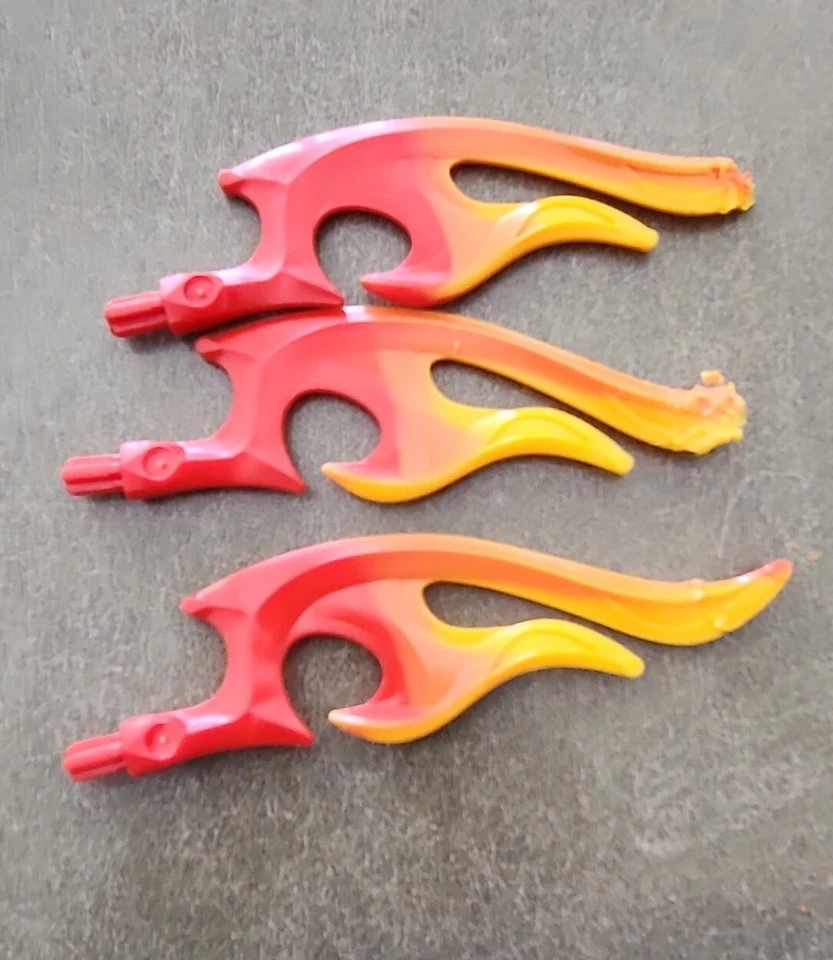 LEGO 70221 Flinx's Ultimate Phoenix Legends of Chima Complete 3 pcs chewed nobox - Image 3 of 4