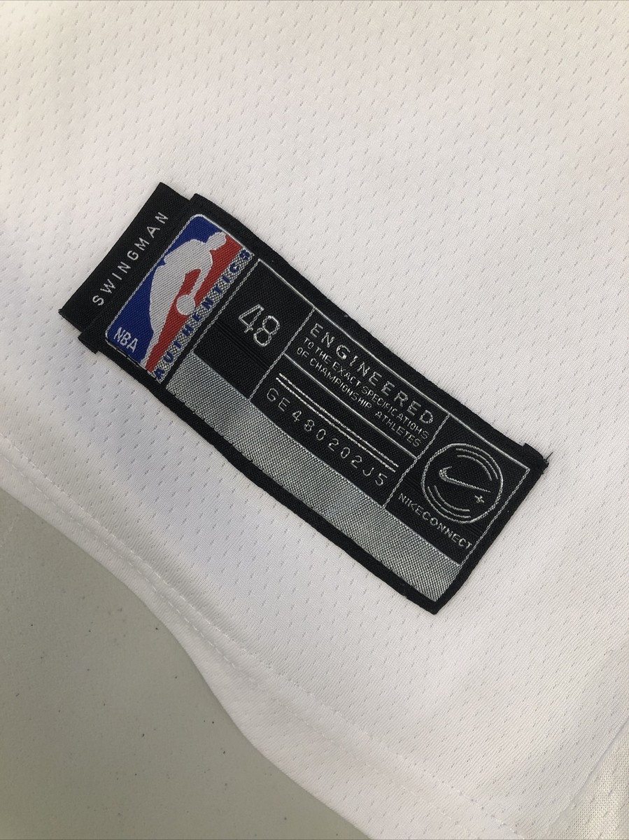 Nike Boston Celtics # 8 Walker Swingman Jersey Size 48 NBA