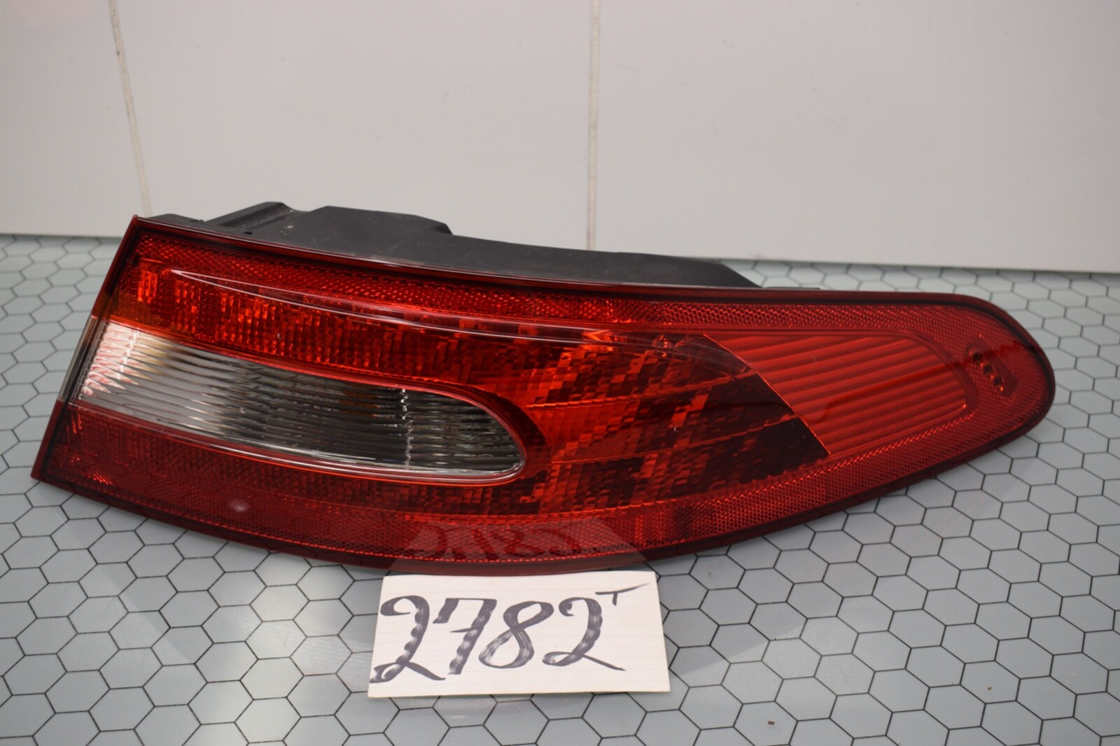 09 10 11 Jaguar XF PASSENGER Side Tail Light Used Rear Lamp #2782-T