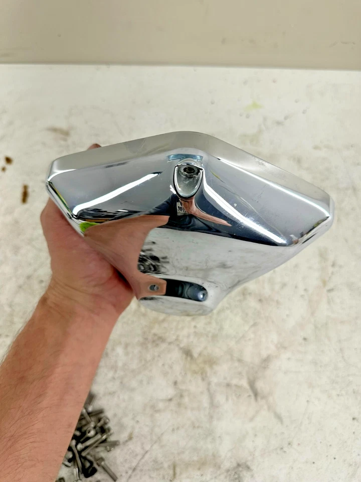 Kawasaki Vulcan Classic 2000 2006 cubierta de cámara exterior cromada Foto 3 de 4