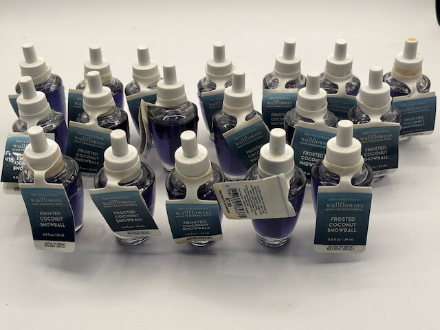 x16 Bath & Body Work Frosted Coconut Snowball Wallflower Refill Bulbs Lot