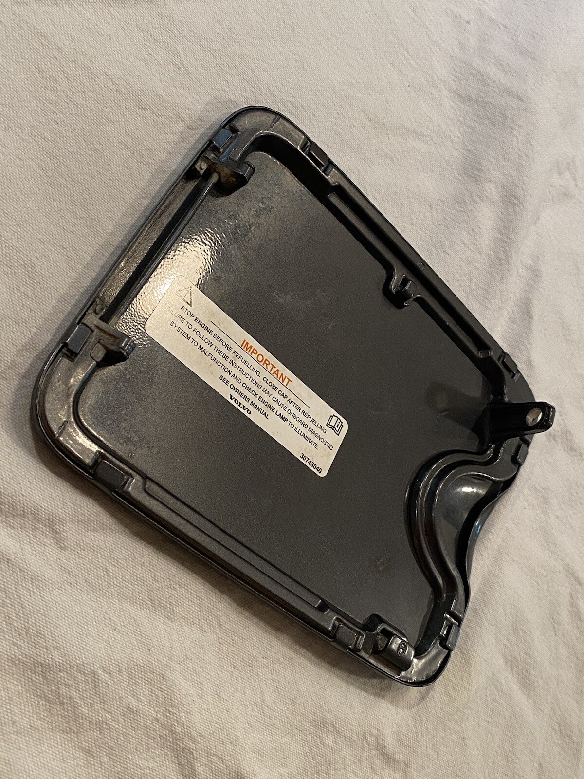 Volvo S60 V70 XC70 XC90 Fuel Door Color 455 Titanium Gray Metallic+