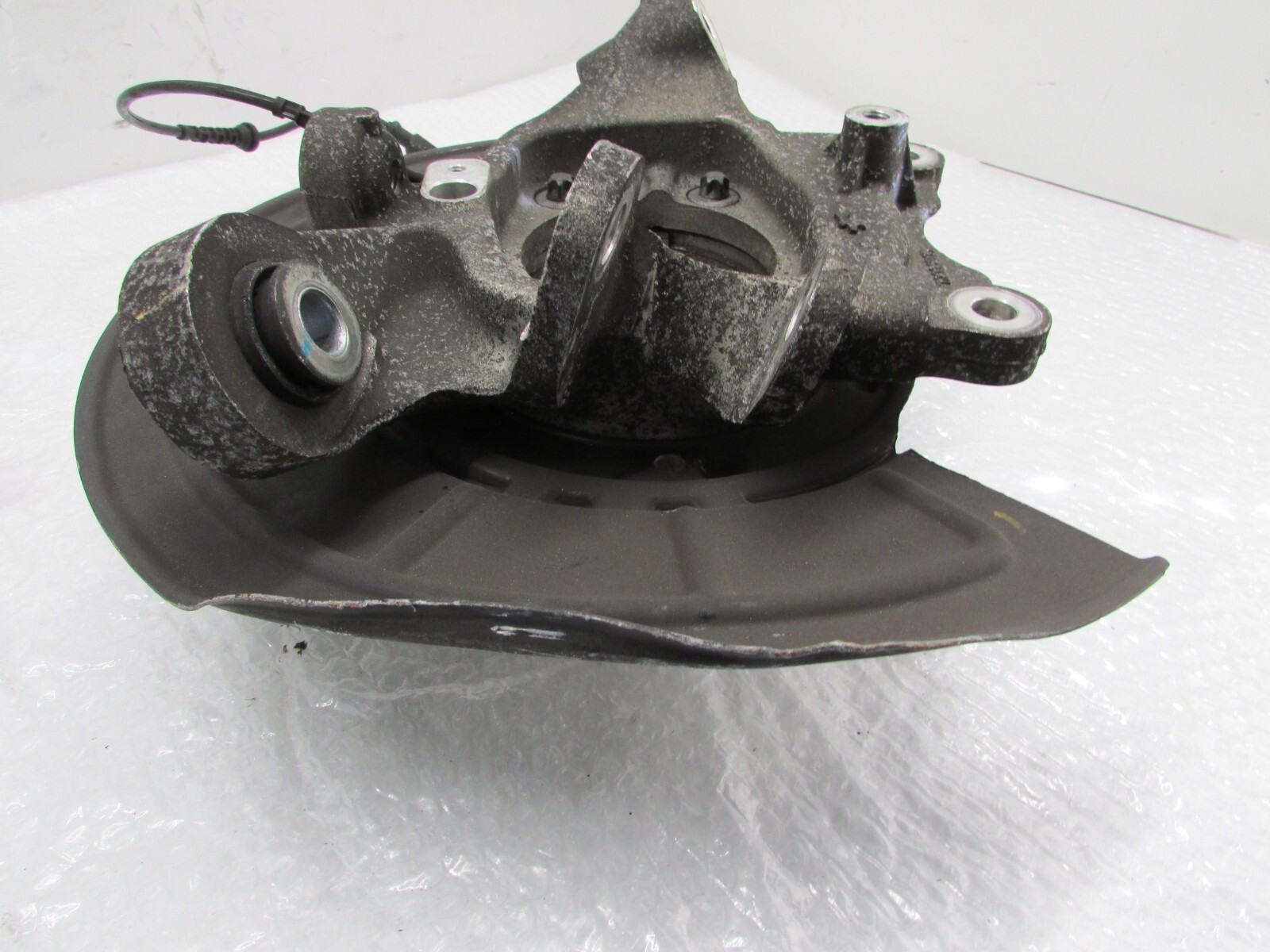 Maserati Quattroporte 2014-2017 REAR+RIGHT Steering knuckle