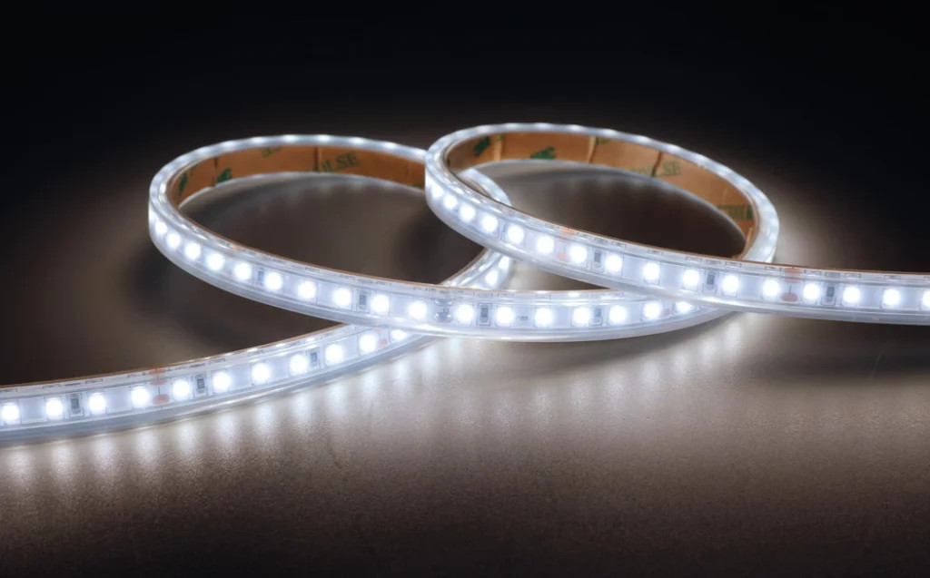 LED Tape 20m x 12mm 24v IP67 4000K 11w/M 960lm/M Max Integral ILSTWHIC152E