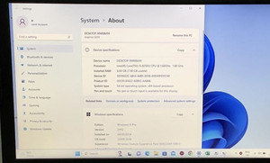 Dell Inspiron 5570 Laptop Mainboard 0F7MGJ 8GB RAM SR3LB i5-8250U