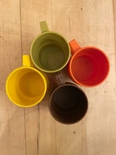 Vintage Tupperware Stacking Mugs #1312 Set of 4 Coffee Cups - No Lids
