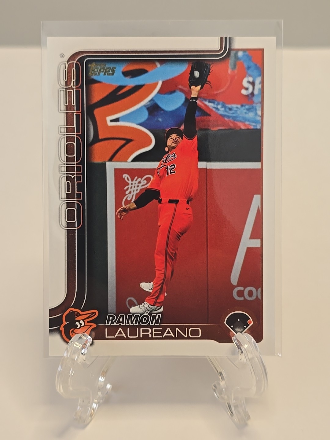 2025 Topps Update Series - Ramon Laureano #US171 Golden Mirror Image Variations