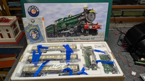 Juego de tren de pasajeros Lionel 6-30084 Shakespeare Express "Kinlet Hall" | Condition: New
