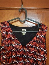 Anne Klein Red Geometric Ruched Side Sheath Dress Sleeveless V-Neck Size 2