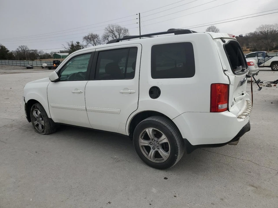 Motor soplador de climatización delantero usado se adapta a: Honda Pilot 2015 delantero grado A Foto 2 de 4