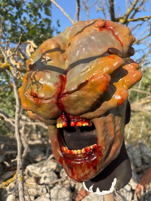 Clicker Mask ''The last of us'' / Cosplay Mask / Halloween Costume