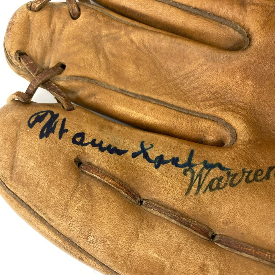 Warren Spahn Signed 1950's Game Model Baseball Glove JSA COA - Image 2 of 4
