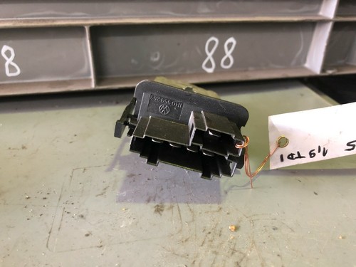 VW Golf III 1H Polo 6N Lüftermotor Widerstand Vorwiderstand Heizung 1H0959263
