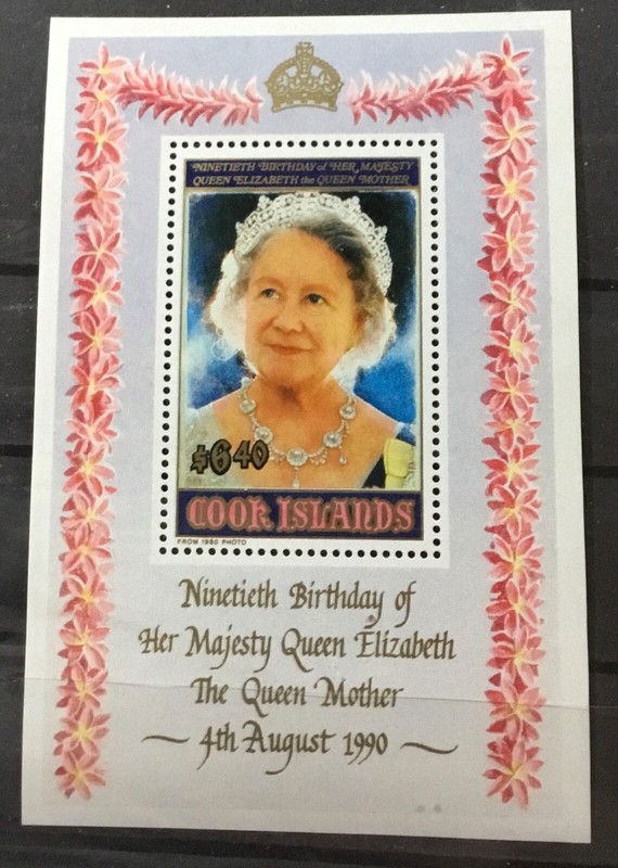 COOK ISLANDS #1041.  SOUVENIR SHEET, QUEEN MOTHER 90th BIRTHDAY.   MNH