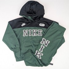 Nike Youth 6 Dark Green  Black Hoodie  Jogger Set