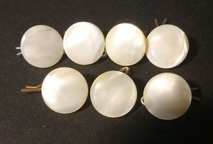 Lot Of 7 Mother Of Pearl Shell Vintage Shank Buttons 5/8" Inch