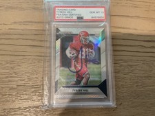 Tyreek Hill 2016 Panini Prizm Silver Autograph Rookie Card #296 PSA/DNA 10. rookie card picture